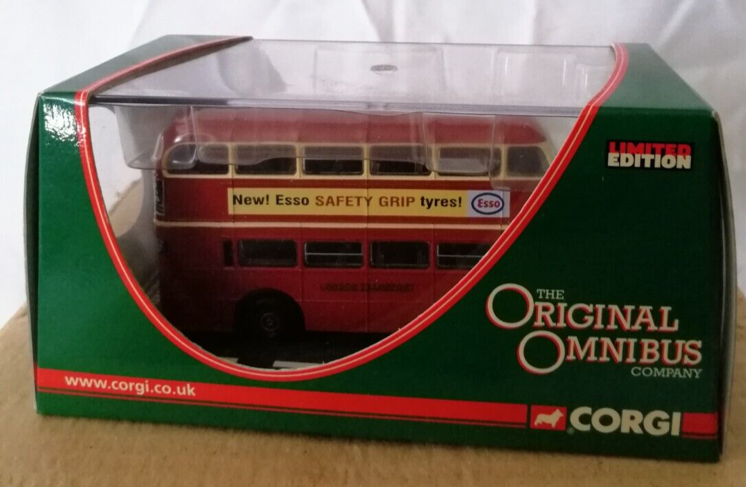 1970 昭和レトロ1/43 Corgi Commer Bus 撮影車 1970 昭和レトロ1/43 Corgi Commer Bus 撮影車 - メルカリ
