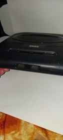 Sega MK-1631 Genesis  Console System With 1 Game 