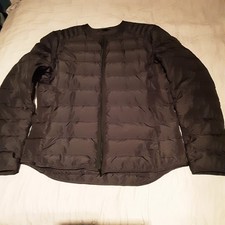 Belstaff Jacke schwarz Größe. 40 dt. 46 ital. leichte Daunenjacke