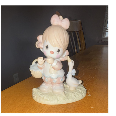 Precious Moments  Waddle I Do Without You  Porcelain 1985 no original box