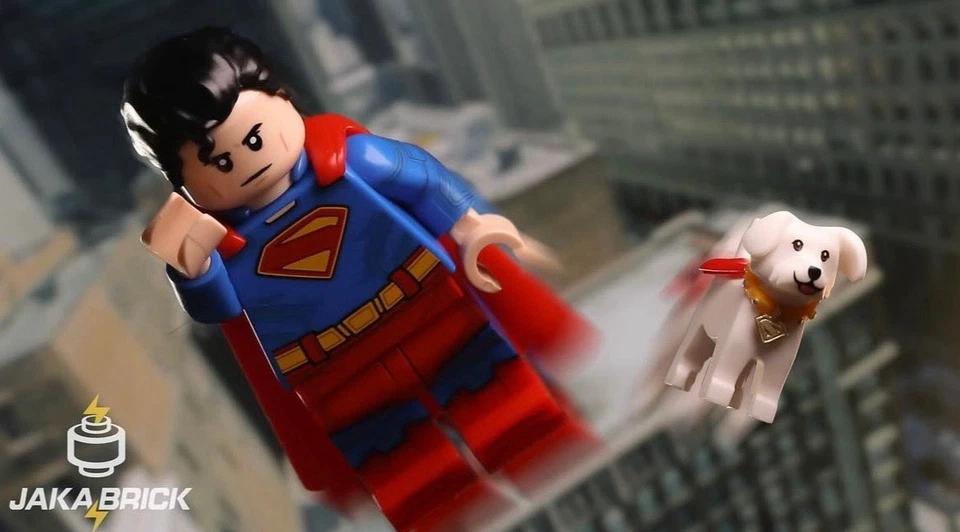 LEGO DC Comics Jaka Brick Super Savior & Cheeky Canine Superman Minifigure NEW - Image 2 of 4