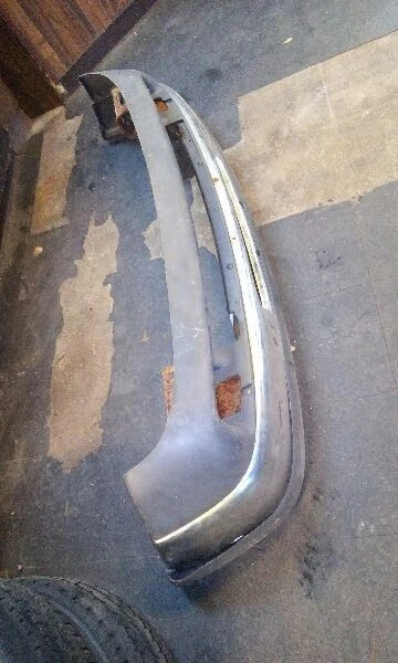 Parachoques delantero Ford Explorer Limited 98 pintado Foto 3 de 4