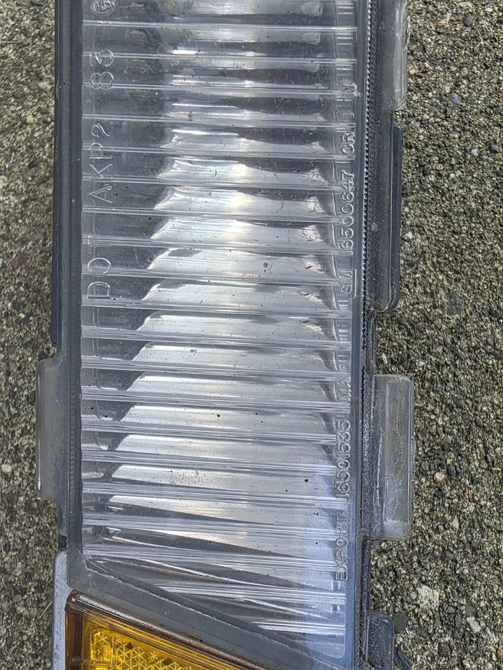 Luz marcadora delantera izquierda lado conductor Chevrolet Corvette C4 84-87 OEM GENUINA Foto 2 de 4