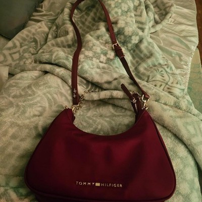 Tommy Hilfiger Women's Burgundy Crescent Shoulder Bag Gold Chain Logo Zip Strap