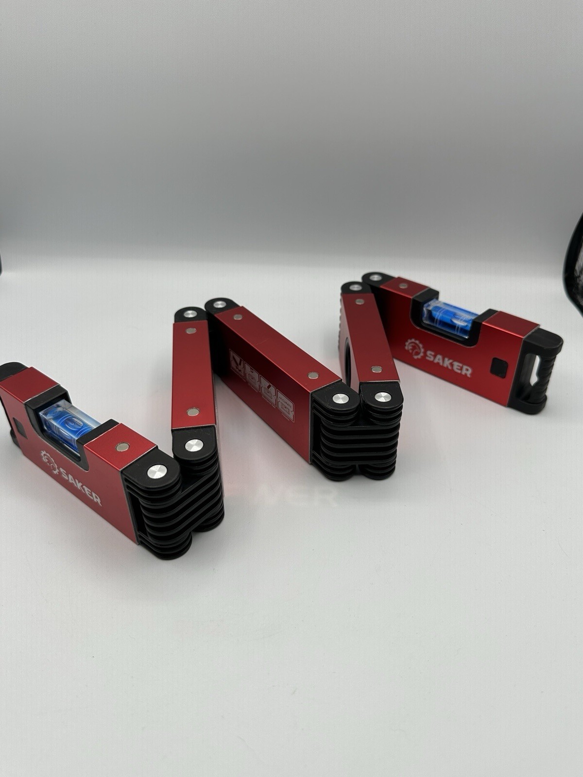 Saker 28" Multi-Functional Foldable Level Red Aluminum Measuring Tool