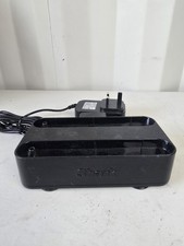 Shark Stratos IZ400UK/IZ420ukt cordless vacuum cleaner Battery Dual charger used
