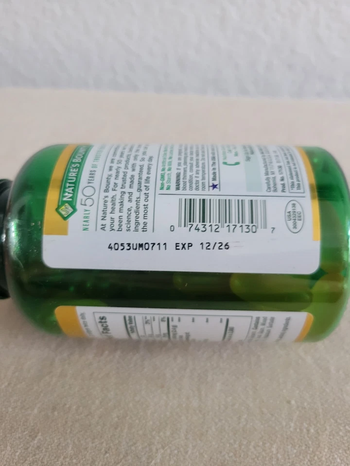 Nature's Bounty 无味鱼油 2400 毫克,1200 毫克 Omega-3,90 粒软胶囊有效期至 2026 年 — 第 2/2 张图片