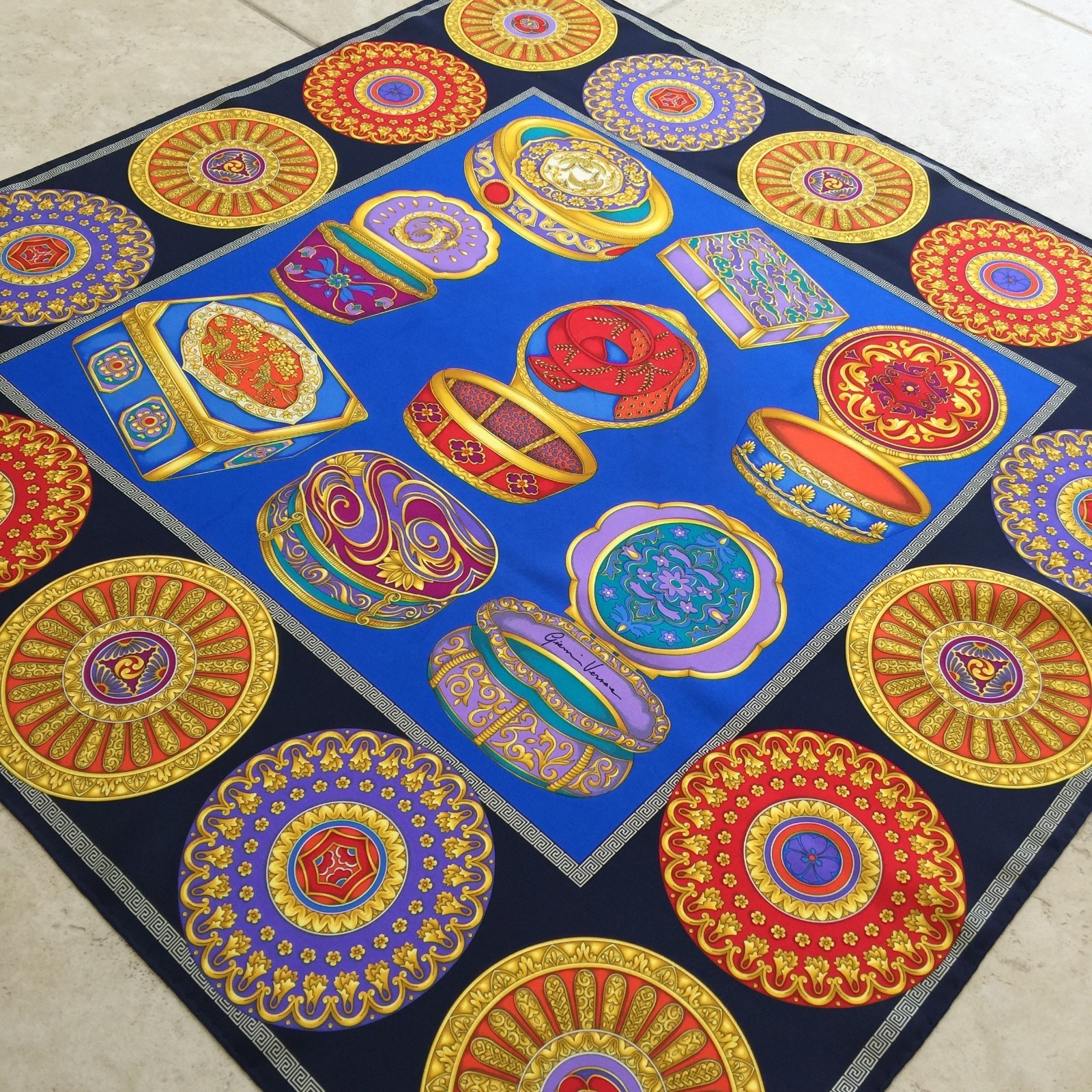 GIANNI VERSACE royal blue silk scarf Japanese Jewelry Box size 34" from S/S 1998 image 6