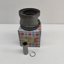 AUDI 100 Avant C4 Engine Piston 054107071 1991 24399262 NEW GENUINE