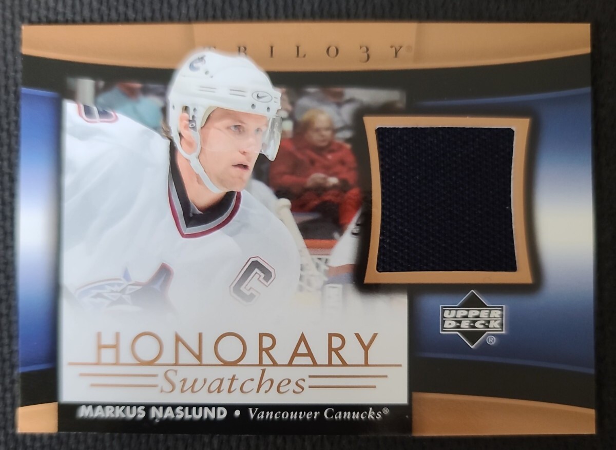 A79,575 - 2005-06 UD Trilogy Honorary Swatches #HSMN MARKUS NASLUND  Jersey