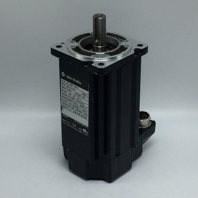 Allen-Bradley MPL-B330P-SJ22AA SER.A AC Servo Motor 1.8kW Frame 100mm