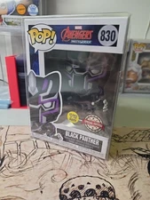 Funko Pop! Vinyl: Marvel - Black Panther 830 (Glows in the Dark) W/ Protector 