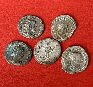 Lot Monnaies antoninens Treb Gallus Volusien Valérien