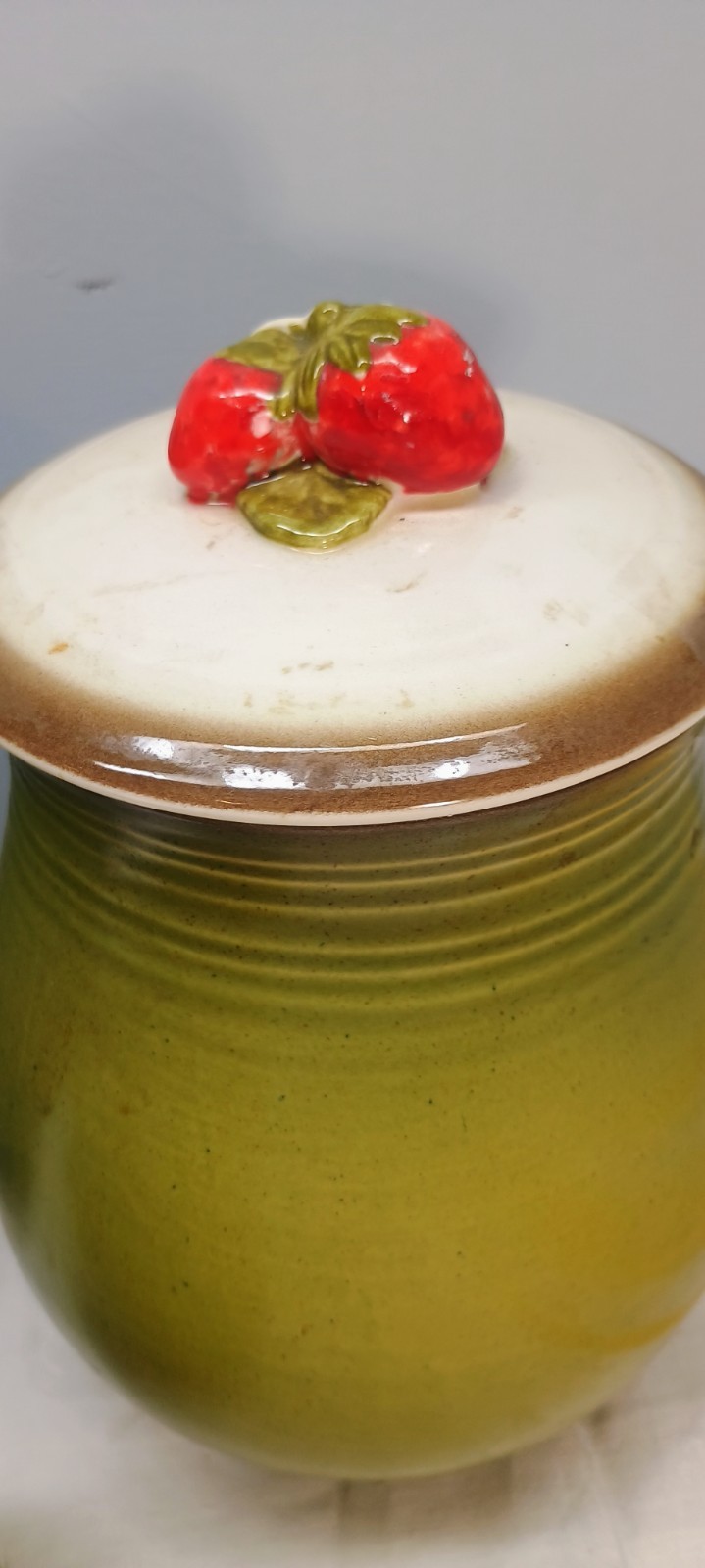 Metlox Poppy Trail California Strawberry Canister Set (5 Pieces)