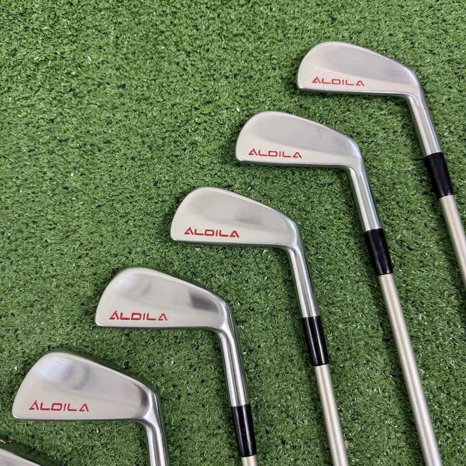 Aldila Blade Iron Set 2-PW SW Taylormade Flex Twist Graphite Regular Flex - Image 3 of 4