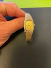 Vintage Seiko Ladies Quartz Watch 2E20-5399 Gold Tone *WORKS* Size (6.5"-6.75)