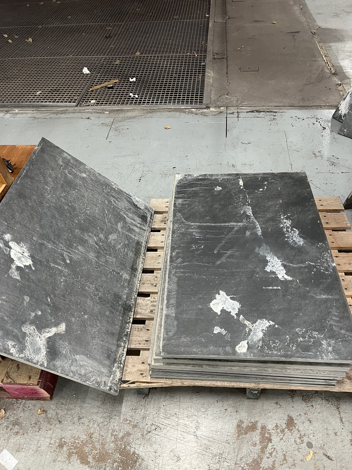 Job Lot Of Floor Tiles HxWxD 900x600x14mm eBay