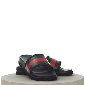 gucci slides web slide