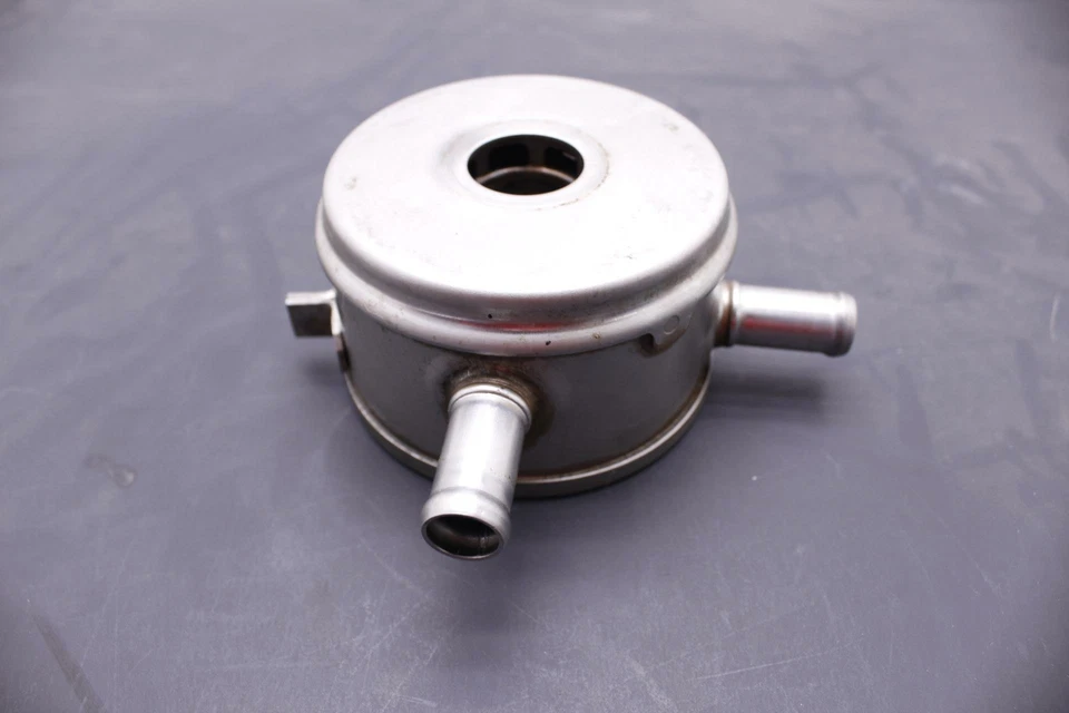 08 YAMAHA YZF R6 OEM MOTOR MOTOR ENFRIADOR DE ACEITE R2.BX6 Foto 2 de 4