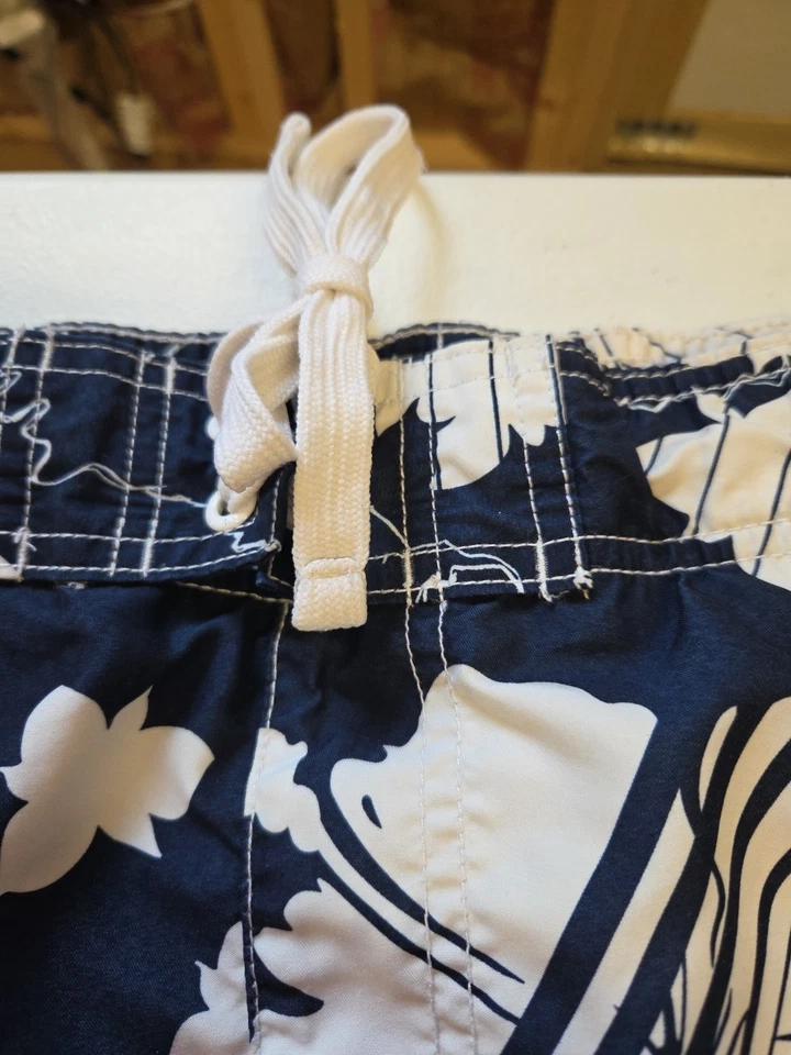 Bañador Hang Ten para hombre grande azul marino blanco floral hibisco board shorts Foto 2 de 4