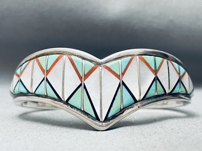ONE OF THE MOST DETAILED VINTAGE NAVAJO INLAY TURQUOISE STERLING SILVER BRACELET