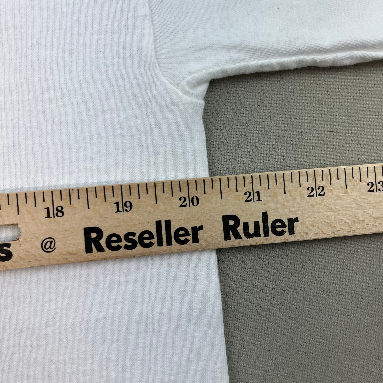 Vintage Capcom Bionic Commando T-Shirt Adult Medi… - image 9