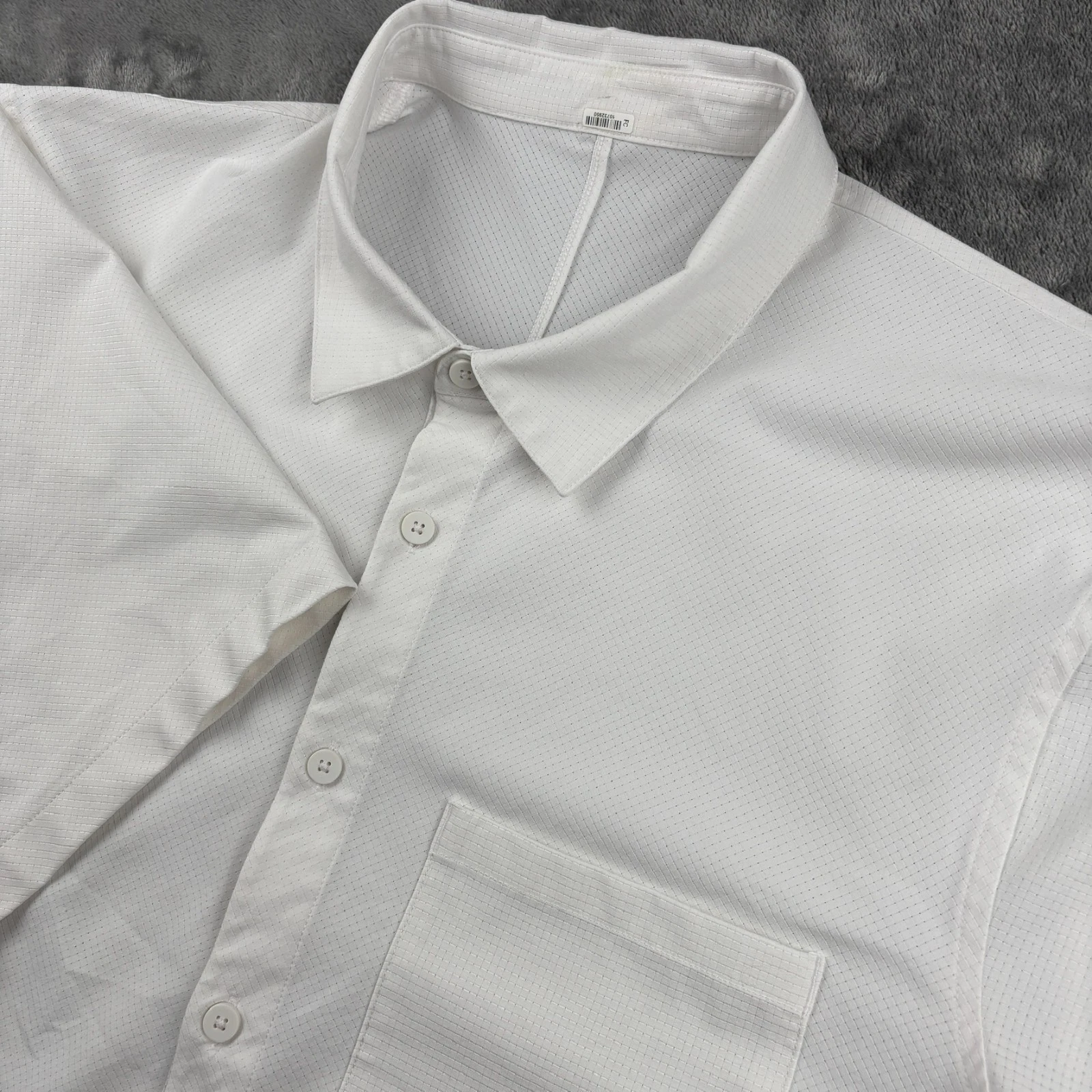 Lululemon WovenAir Popover Shirt Mens XL White Short Sleeve Stretch Performance