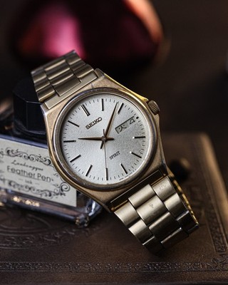 Seiko Spirit Snowflake goldplated case 7N43 - kanji day/date calendar