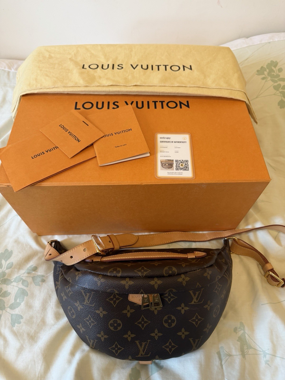 Louis Vuitton Monogram Bumbag