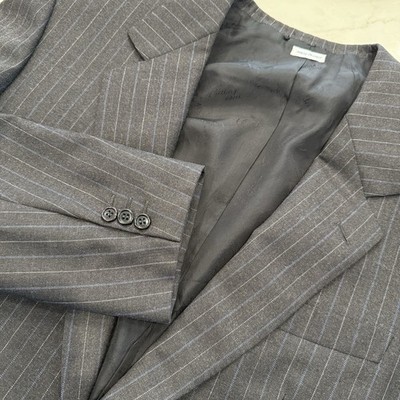 Brioni Roman Style Suitcoat Mens Wool Charcoal Grey Blue/White Pinstripe 44REG