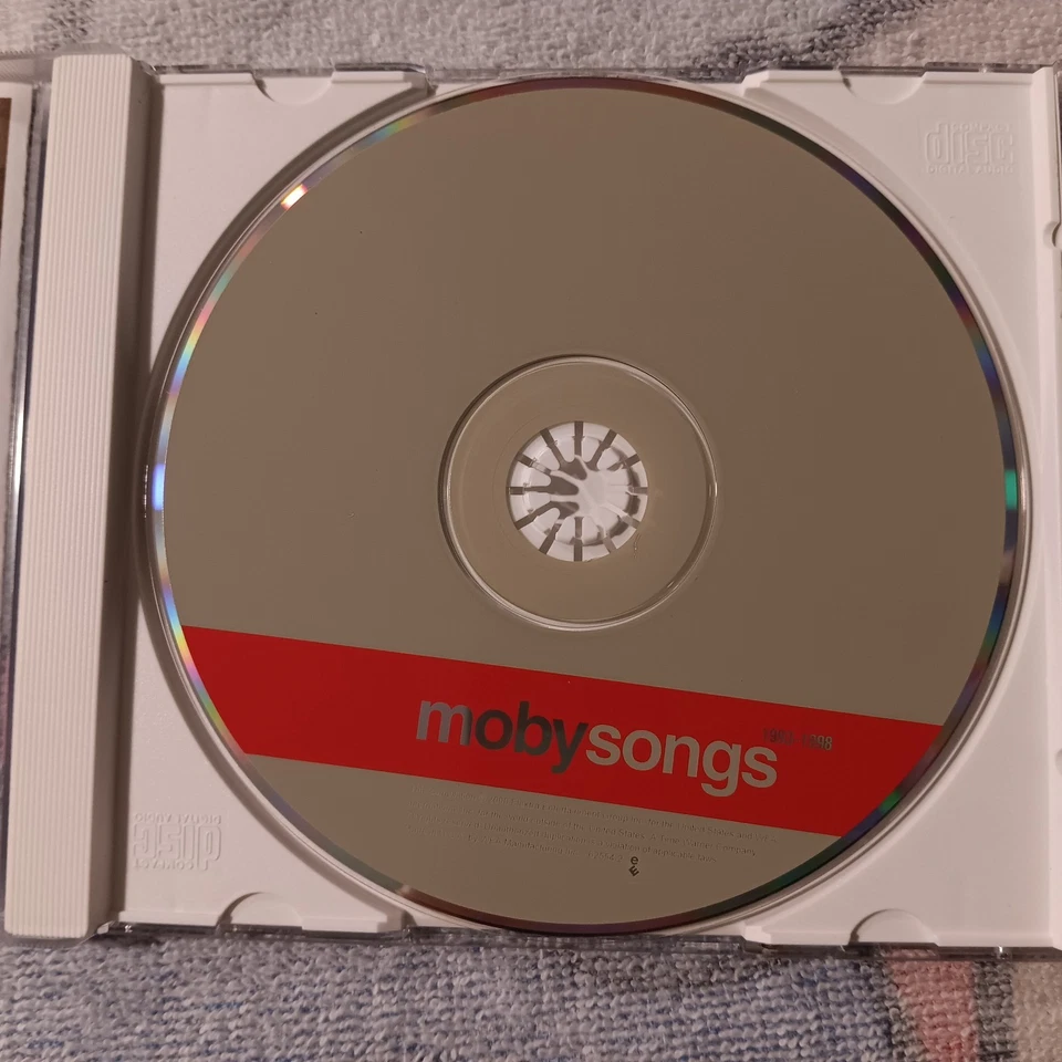 Moby - MobySongs 1993-1998 CD 2000 Electronic Elektra Records - Image 3 of 3