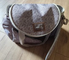 Sac à langer grand format BÉABA - Motif feuilles / coloris taupe & blanc