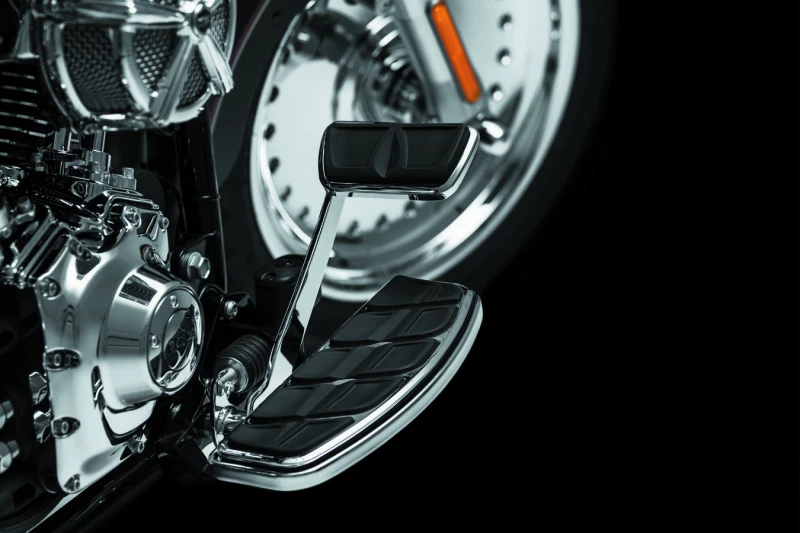 Pedal de freio Kuryakyn Kuryakyn cinético cromado para Harley Davidson Touring - Imagem 2 de 2