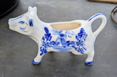 Vintage Delft Style Porcelain Cow Bull Creamer Milk 5.5''
