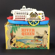 Vintage 1940s Marx River Queen Paddlewheel Steamer Steamboat Wind-Up Toy w/ Box