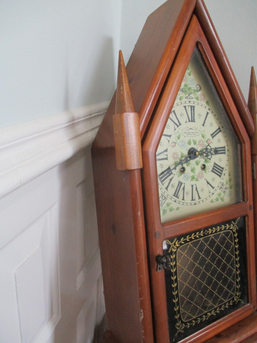 Vintage 1967 New England Clock Company 8 Day Pendulum Chime Vintage 1967 New England Clock Company 8 Day Pendulum Chime