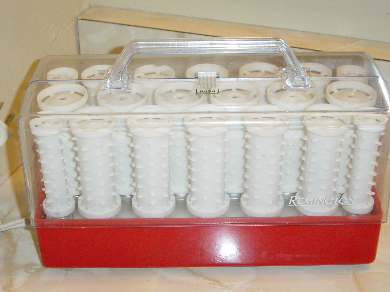 (red case) REMINGTON INSTANT HEAT 20 WAX CORE HOT ROLLERS CURLERS C20