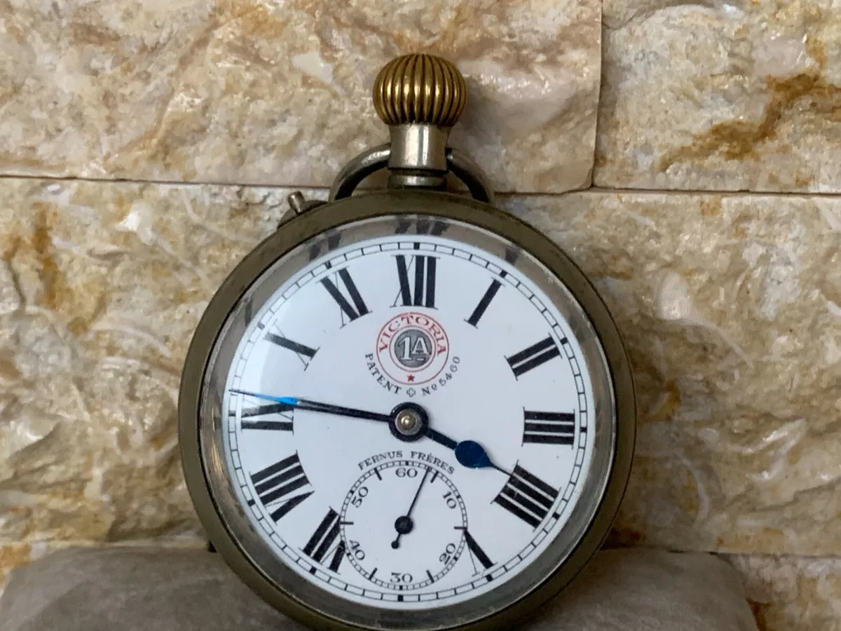 VICTORIA PATENT RAILWAY POCKET WATCH ANTIQUE EXPOSITION