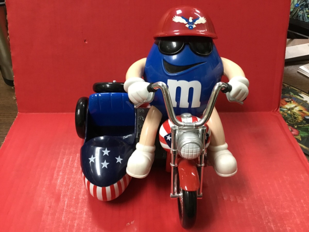 アメコミ M&M's Red White & Blue Candy Dispenser m&m's Candy Dispenser - Red, White & Blue : Amazon.ca: Home