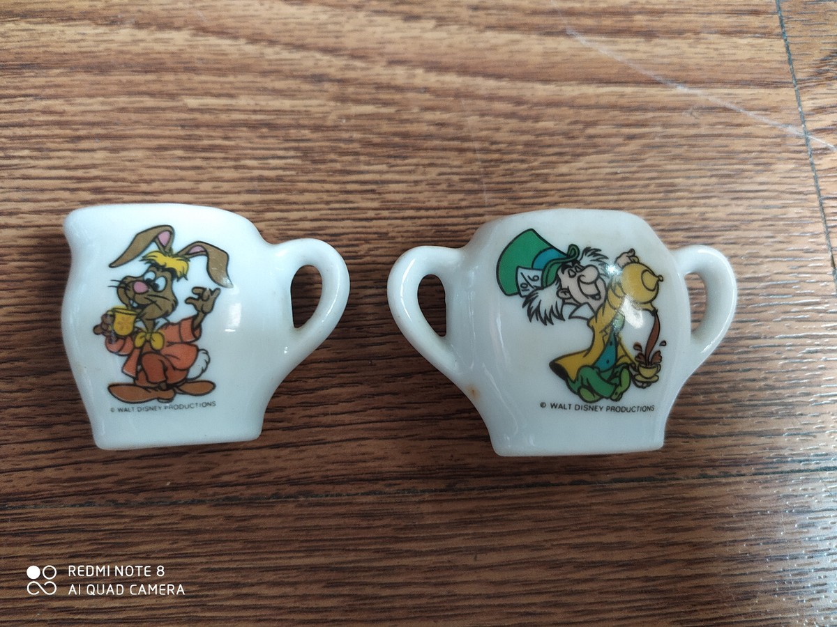 Rare old WALT DISNEY'S ALICE IN WONDERLAND toy china tea set made