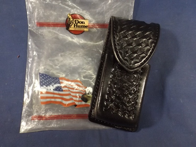 Don Hume Black Leather Basketweave Duty CPH Radio Holder
