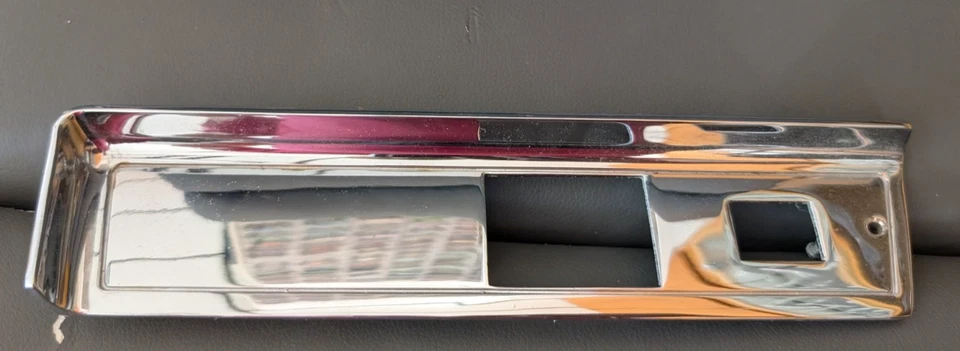 Buick Riviera Deluxe 1968 1969 reposabrazos interior bisel conductor izquierdo con PW/PDL 1970? Foto 4 de 4