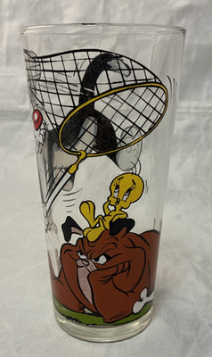 Spike Sylvester & Tweety w/ Net 1976 Warner Bros Pepsi Interaction Series Glass 