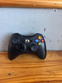 Microsoft Xbox 360E 500GB console bundle 1 controller + 3 games tested & works!