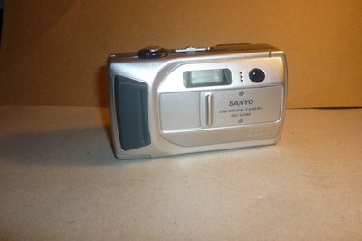 SANYO DSC-SX560 Compact Digital Camera ! - seltenes Sammlerstück !
