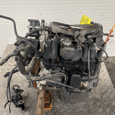 AUC, 030100098PX Teilkompletter Motor AUC VOLKSWAGEN POLO 3a Serie 1.0 cat Ber.