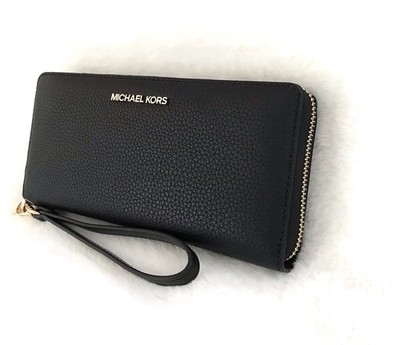 Michael Kors Jet Set Travel Continental Leather Wallet Large in Black NWT