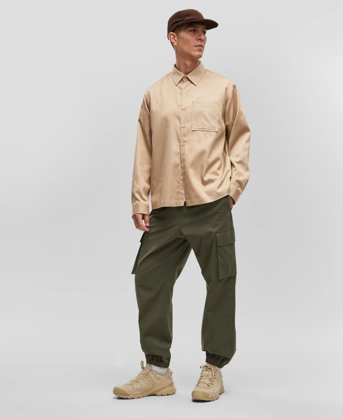 Mode of One Men's Relaxed-Fit Button-up Woven Shirt Cinnamon Brulee-Large