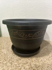 3 Garden Elements Outdoor Tulip Banded Plastic Planter, Gold,