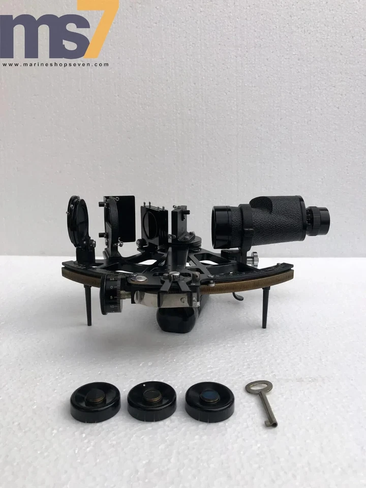 INSTRUMENTO DE NAVEGACIÓN NÁUTICA SEXTANTE MARINO TAMAYA CO & LTD 23750 MICRÓMETROS Foto 3 de 4